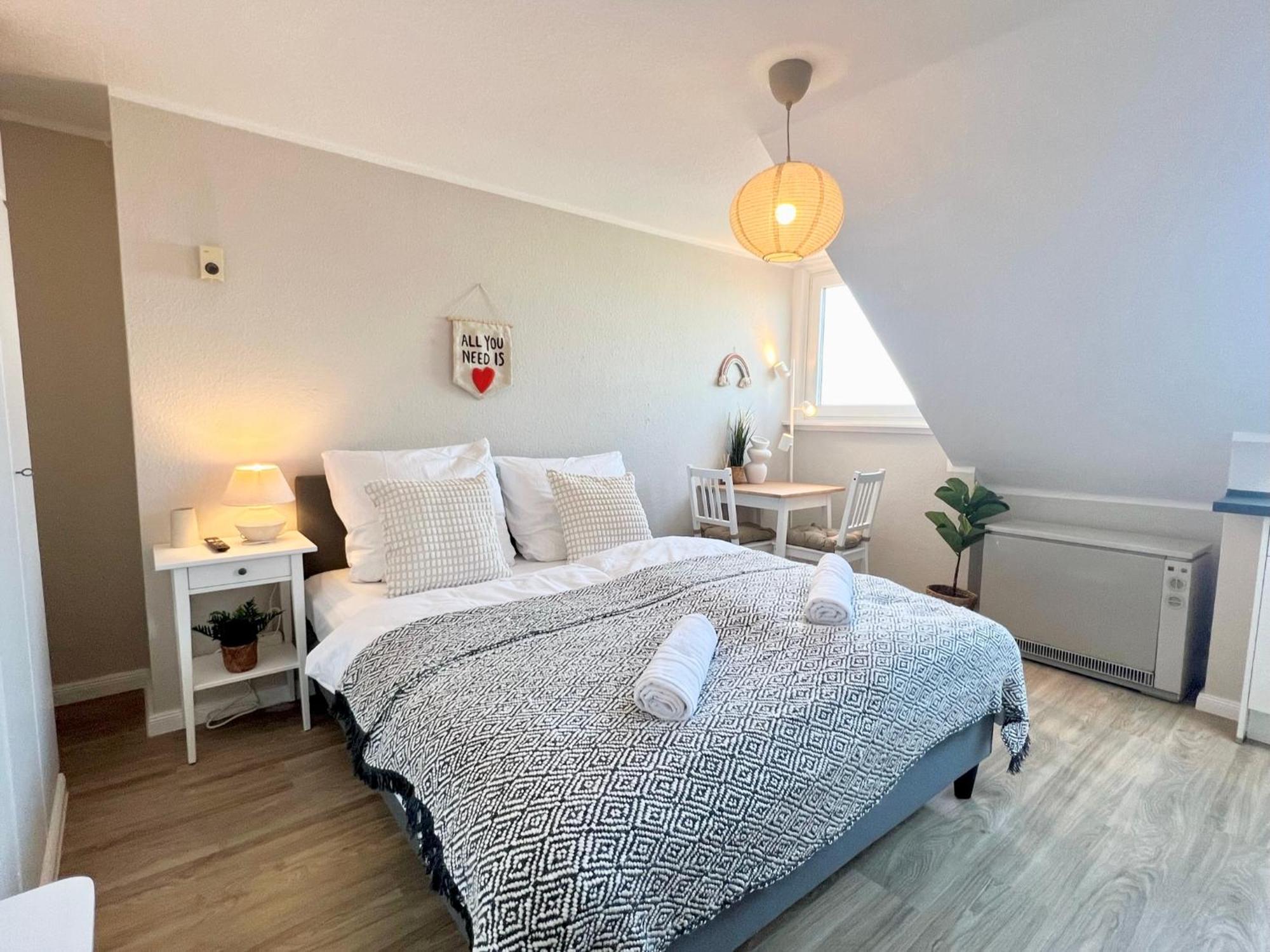 Kleine, Gemuetliche Apartments Im Herzen Von Buesum Экстерьер фото